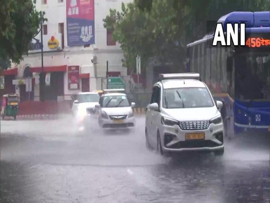 IMD issue orange alert for Delhi, thunderstorms, rain likely to continue IMD issue orange alert for Delhi, thunderstorms, rain likely to continue
