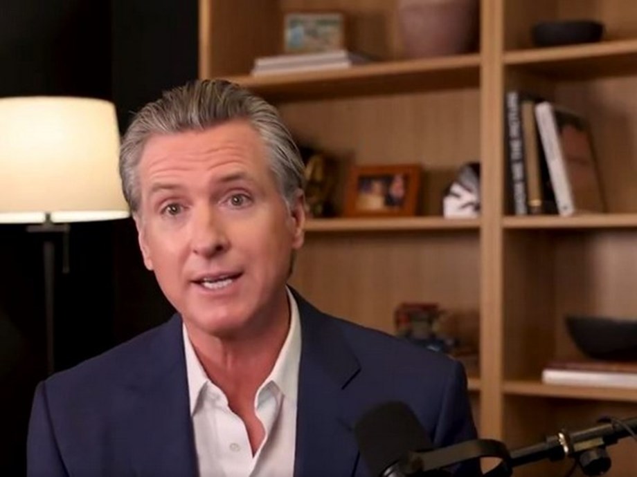 California Governor Denied Davos Speaking Slot Amid White House Controversy