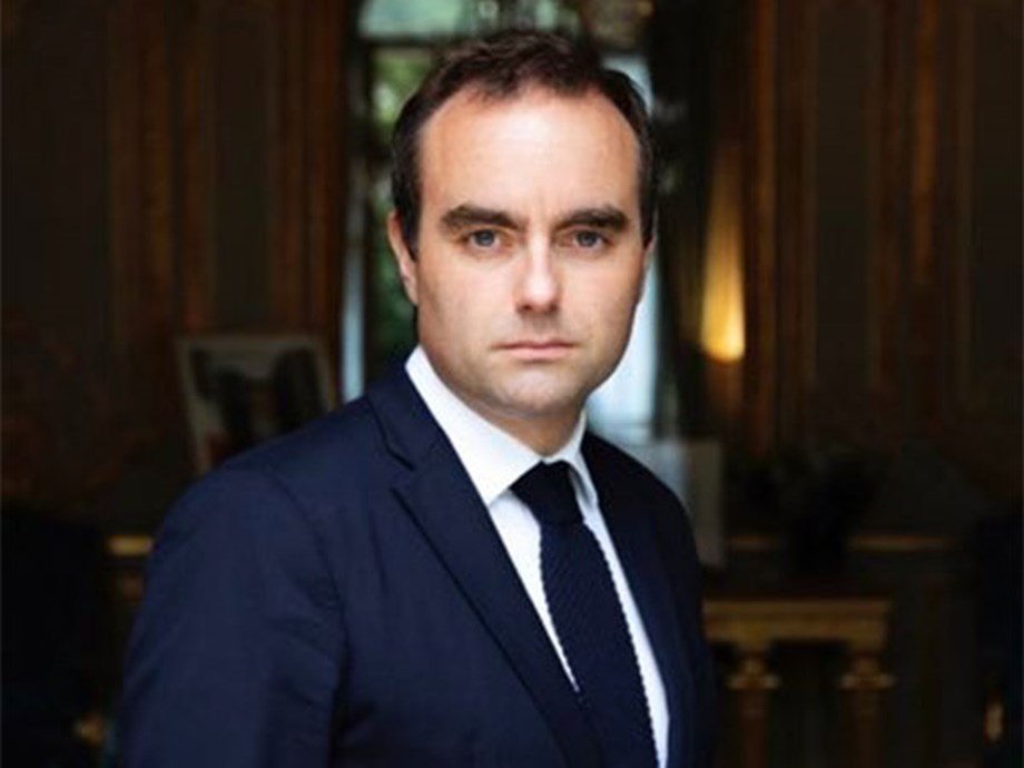 Sebastien Lecornu Appointed as Prime Minister: Sparks Political Debate in France Sebastien Lecornu Appointed as Prime Minister: Sparks Political Debate in France
