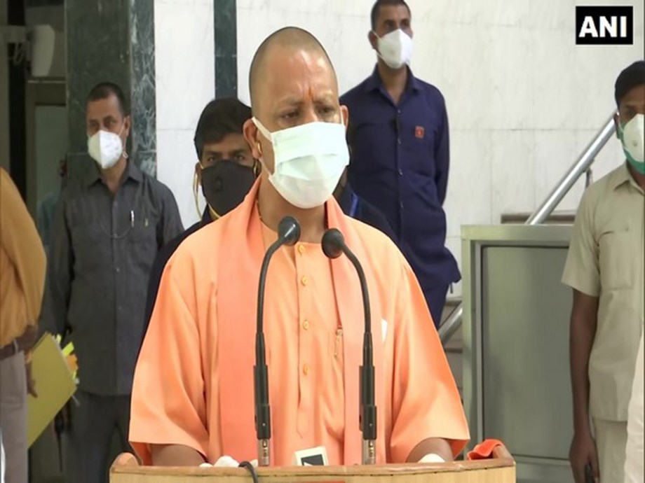 COVID vaccination of judicial officers, journalists underway in UP: Yogi Adityanath COVID vaccination of judicial officers, journalists underway in UP: Yogi Adityanath