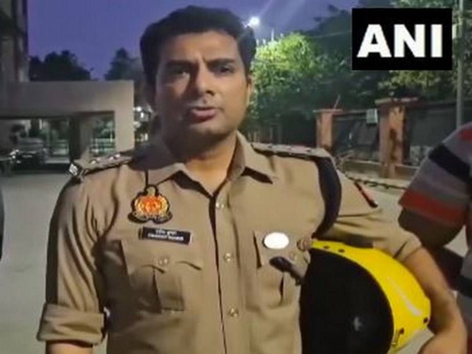 Fire breaks out at Noida Hospital due to inverter battery, doused off Fire breaks out at Noida Hospital due to inverter battery, doused off