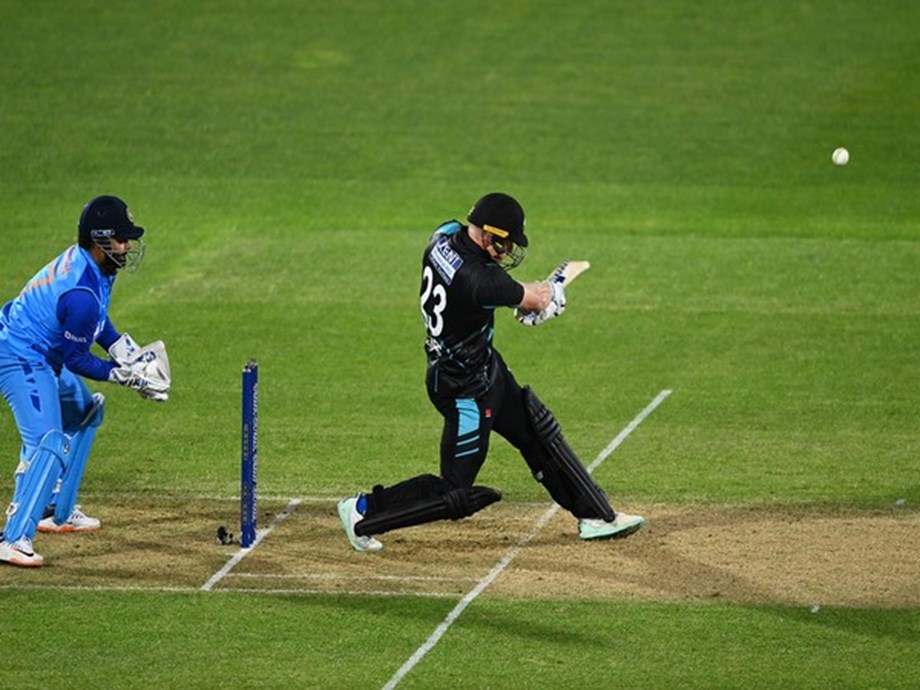 Fiery spells from Siraj, Arshdeep undo Conway-Phillips hard work, bundle out NZ for 160 in third T20I Fiery spells from Siraj, Arshdeep undo Conway-Phillips hard work, bundle out NZ for 160 in third T20I