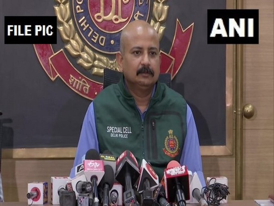 International cocaine cartel busted in Delhi, 2 held with drugs worth Rs 10 cr International cocaine cartel busted in Delhi, 2 held with drugs worth Rs 10 cr