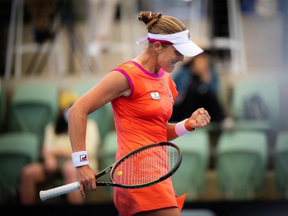 Miami Open: Rogers battles past Anisimova; Saville stuns Minnen Miami Open: Rogers battles past Anisimova; Saville stuns Minnen