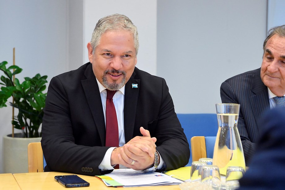 End to Taiwan ties nears as Honduras foreign minister goes to China End to Taiwan ties nears as Honduras foreign minister goes to China