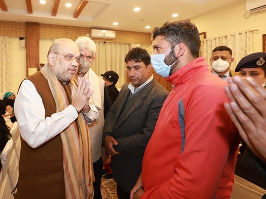 Amit Shah meets families of soldiers, civilians killed in recent terror attacks in J-K Amit Shah meets families of soldiers, civilians killed in recent terror attacks in J-K