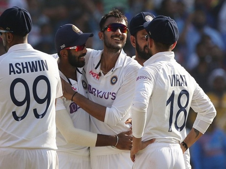 Ind vs Eng, 3rd Test: Axar and Ashwin put hosts on top Ind vs Eng, 3rd Test: Axar and Ashwin put hosts on top