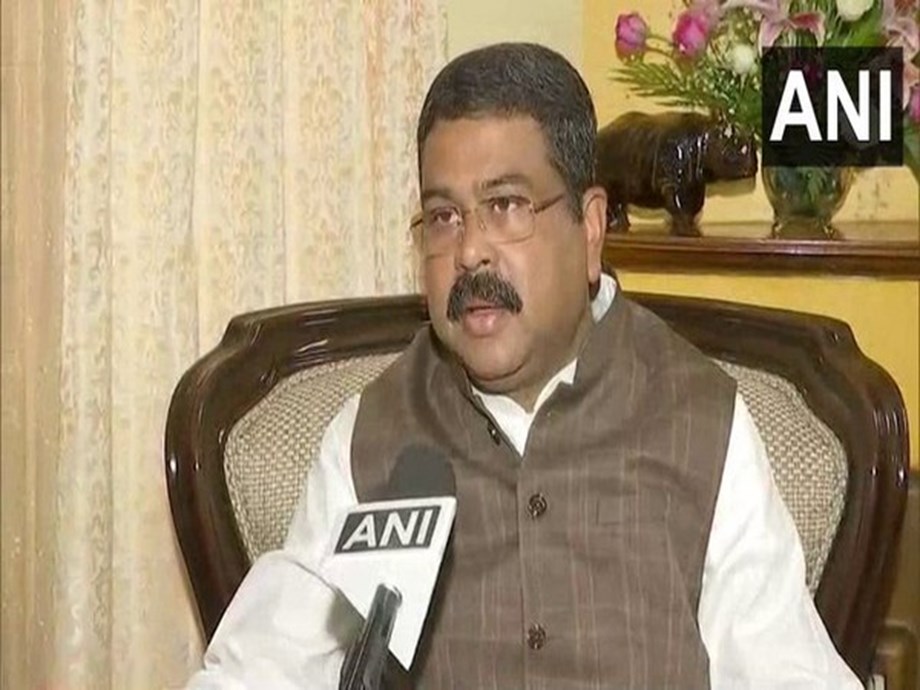 Dharmendra Pradhan thanks PM Modi, Dr Harsh Vardhan for approval of oxygen plants in 8 Odisha districts Dharmendra Pradhan thanks PM Modi, Dr Harsh Vardhan for approval of oxygen plants in 8 Odisha districts