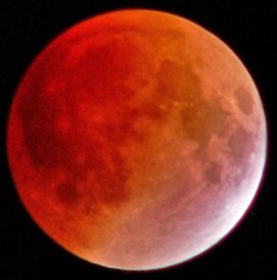 Eclipse lunar total, conjunción Júpiter-Marte y más eventos celestes para ver en mayo de 2022