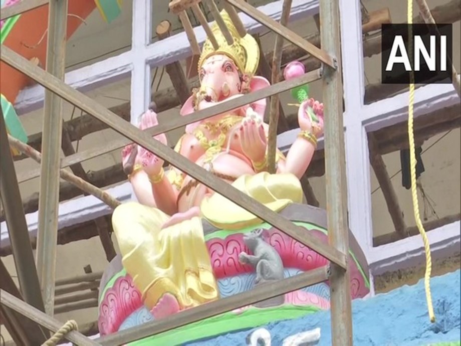 Hyderabad: Khairatabad Ganesh idol to be eco-friendly this year Hyderabad: Khairatabad Ganesh idol to be eco-friendly this year