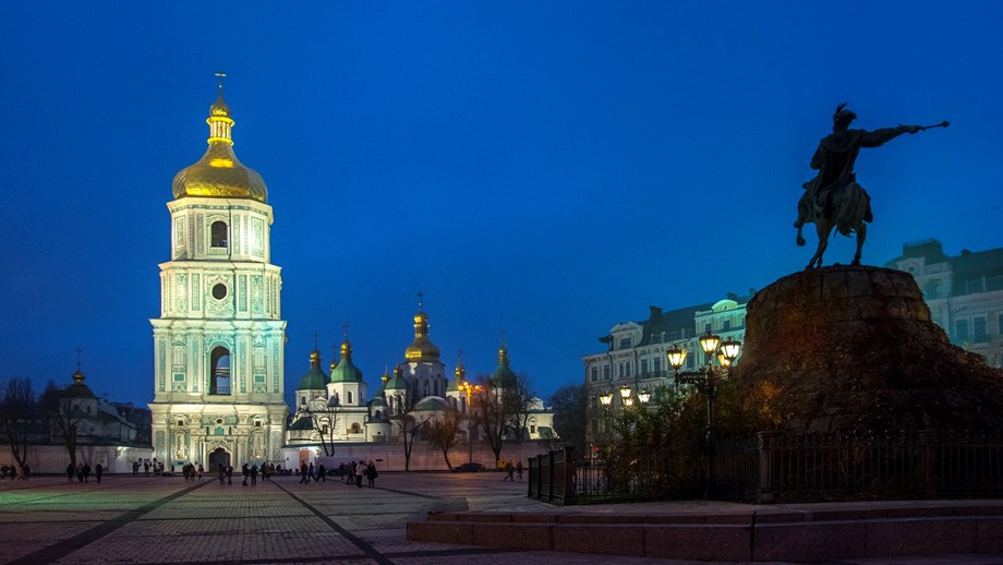 A Christmas season without its traditional glow in Ukraine A Christmas season without its traditional glow in Ukraine