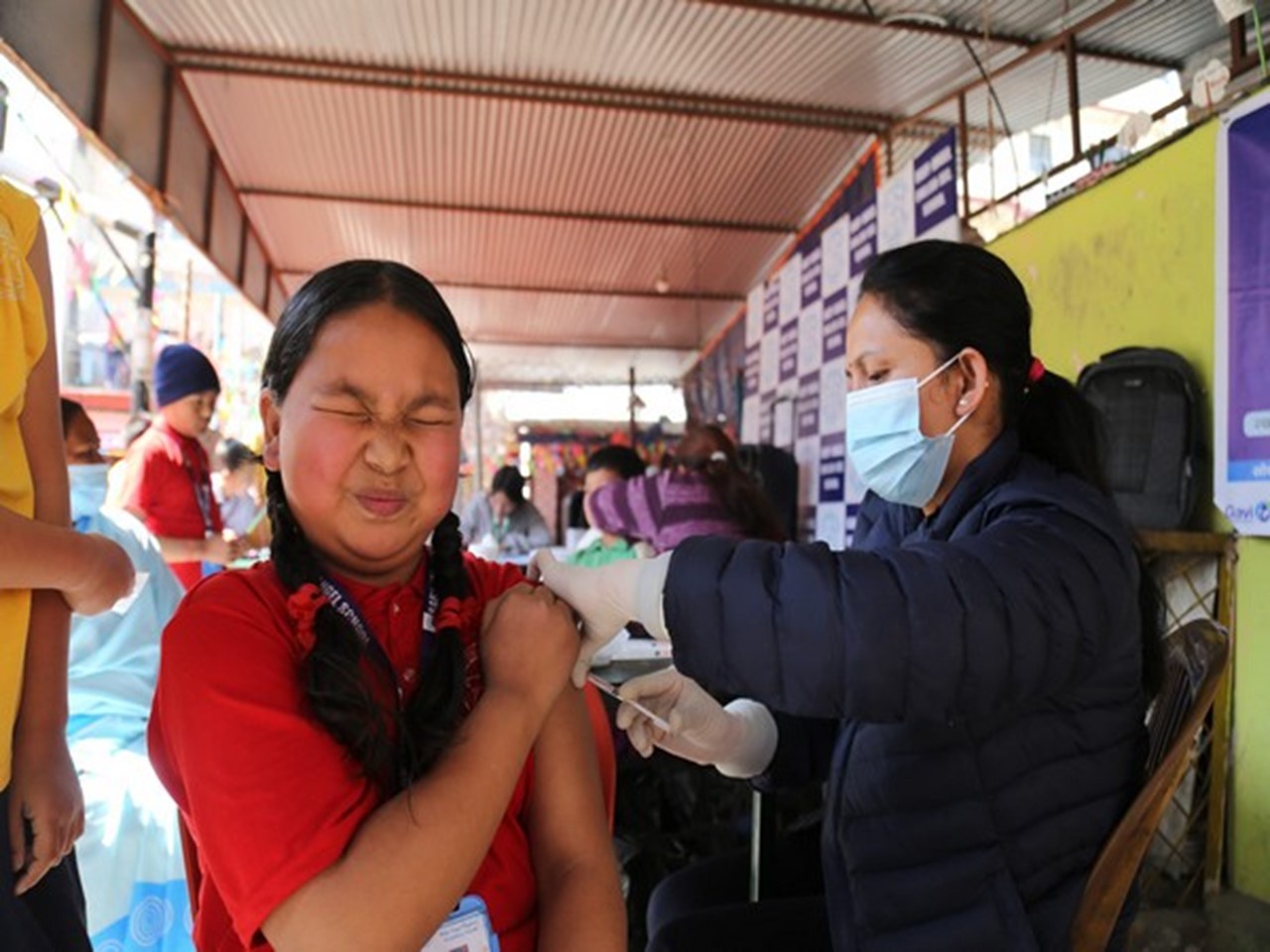 Le Népal lance une campagne nationale pour vacciner 5,7 millions d’enfants contre la rougeole et la rubéole