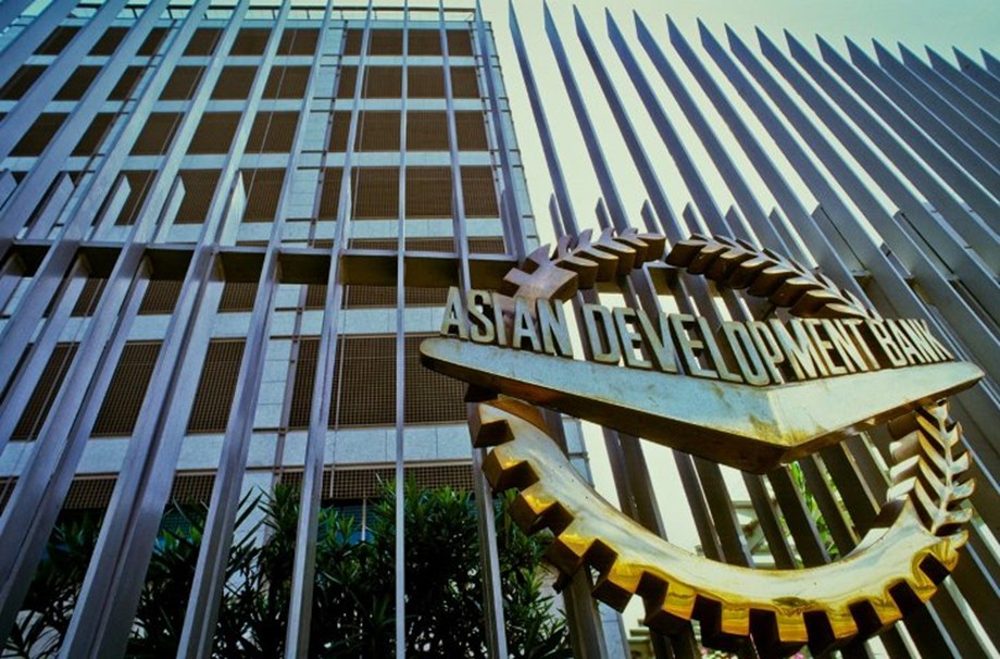 Bank Pembangunan Asia menyetujui pinjaman lebih dari $138 juta untuk meningkatkan keberhasilan start-up di taman sains dan teknologi di Indonesia