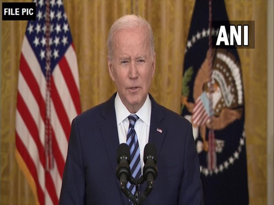 Biden says US sending medium-range rocket systems to Ukraine Biden says US sending medium-range rocket systems to Ukraine