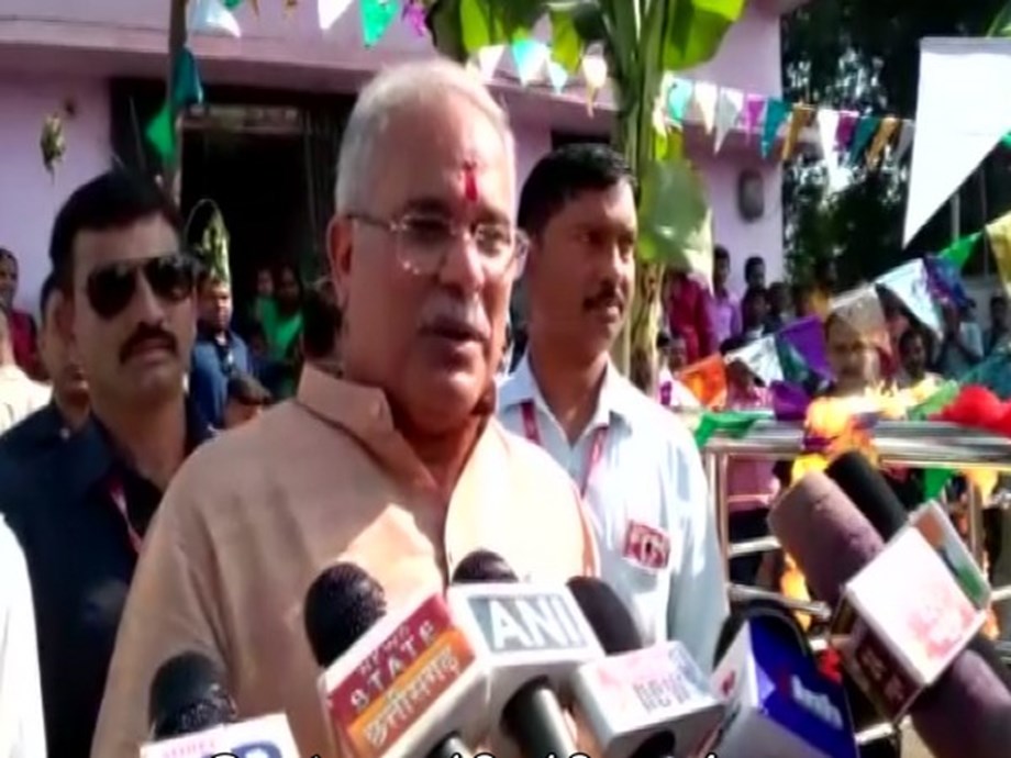 Chhattisgarh CM celebrates tribal culture of Gaura-Gauri Puja in Bhilai Chhattisgarh CM celebrates tribal culture of Gaura-Gauri Puja in Bhilai