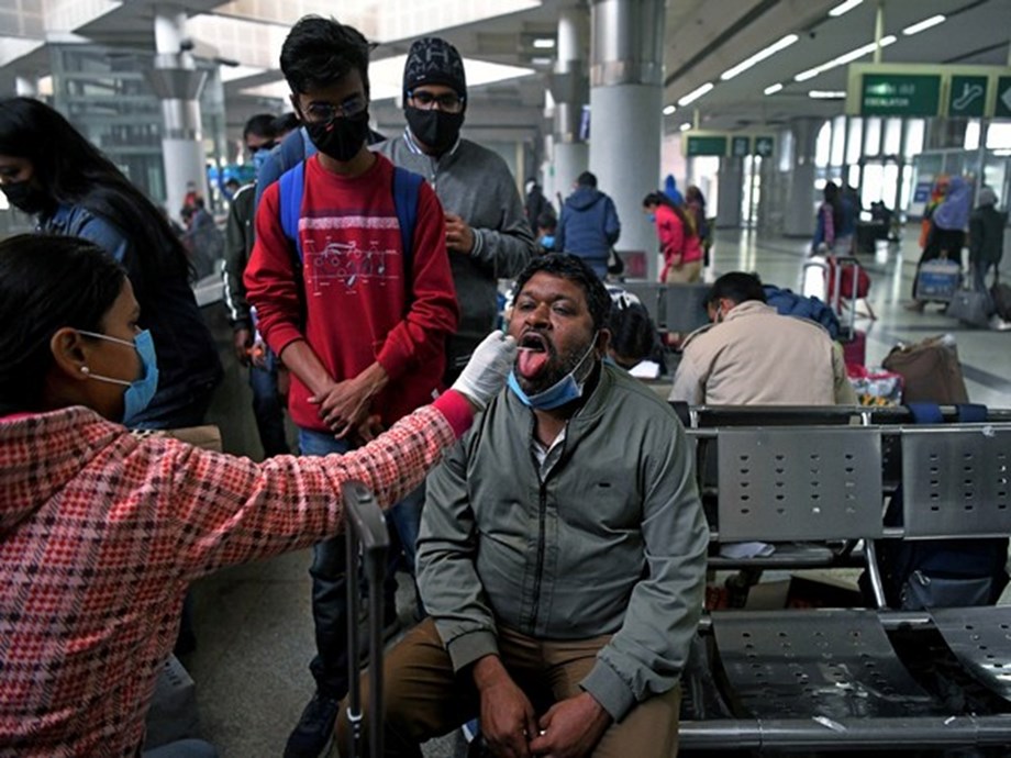 India logs 7,189 new COVID-19 cases, nationwide Omicron infections rise to 415 India logs 7,189 new COVID-19 cases, nationwide Omicron infections rise to 415