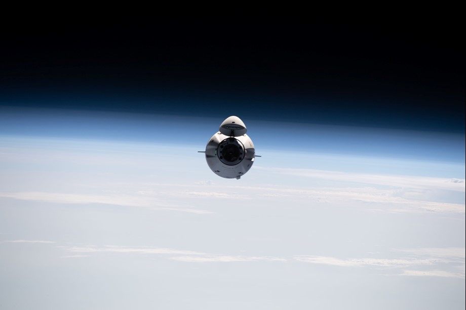 Science News Roundup: SpaceX capsule splashes down, returning 4 astronauts from Space Station