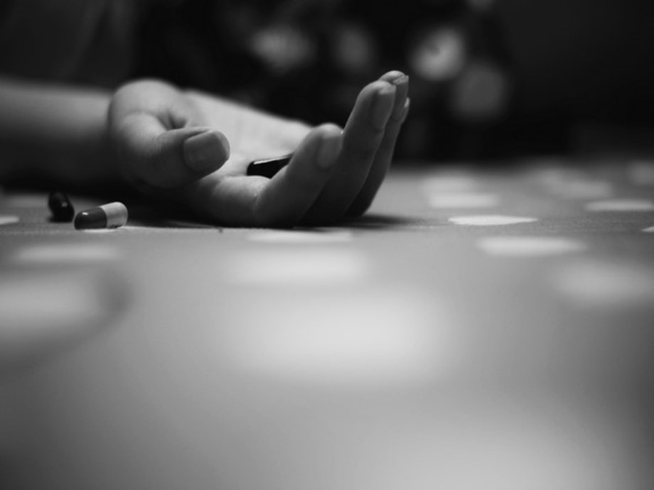 Woman sub-inspector commits suicide in UP Woman sub-inspector commits suicide in UP