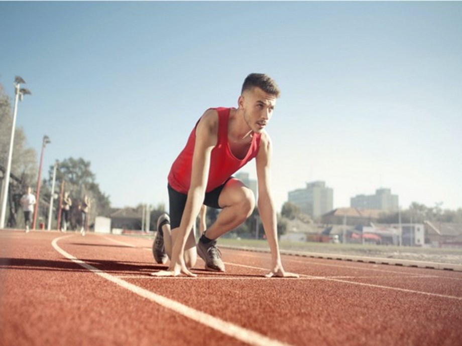 What improves distance running performance? Running faster or father? Study says both! What improves distance running performance? Running faster or father? Study says both!