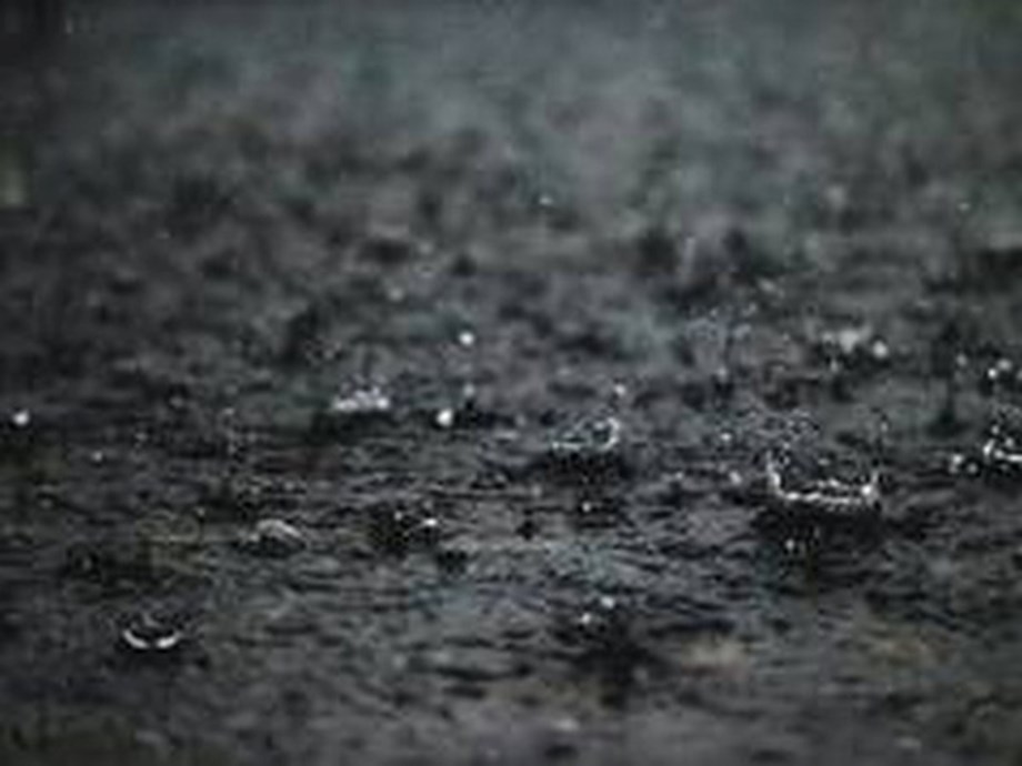 Light rain in Delhi-NCR, more showers likely today Light rain in Delhi-NCR, more showers likely today