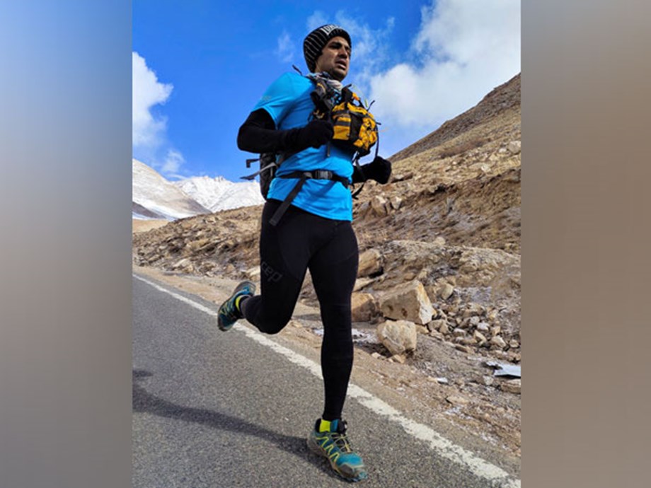 Bengaluru man to run 4 Desert Ultramarathon to support education for underprivileged children Bengaluru man to run 4 Desert Ultramarathon to support education for underprivileged children