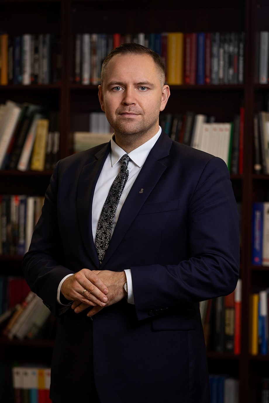 Tight Race: Nawrocki Edges Ahead in Polish Presidential Polls Tight Race: Nawrocki Edges Ahead in Polish Presidential Polls