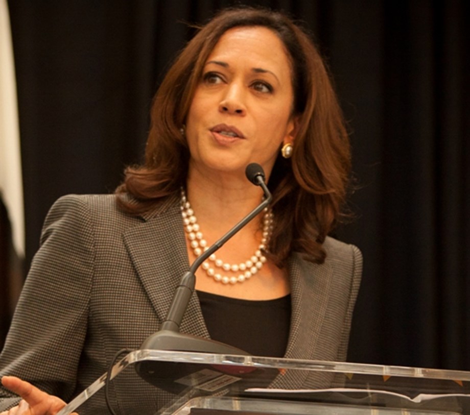 Harris peeks at peppers on farm with climate change in mind Harris peeks at peppers on farm with climate change in mind