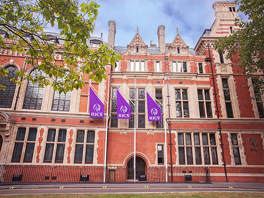 Notorious Robber Captured: Escape Ends After 7 Years on the Run Notorious Robber Captured: Escape Ends After 7 Years on the Run