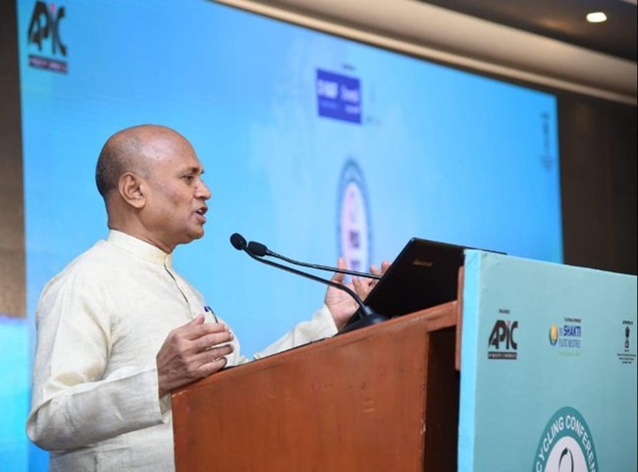 Steel Minister addresses inaugural session of Plastic Recycling Conference, Asia 2.0 Steel Minister addresses inaugural session of Plastic Recycling Conference, Asia 2.0