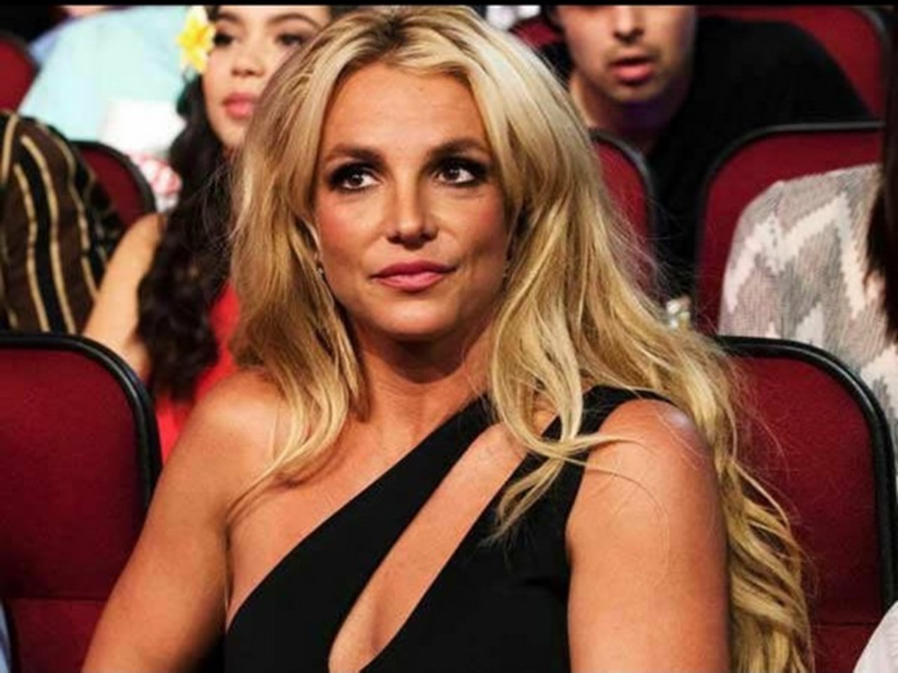 Sam Asghari wil 14 maanden na het huwelijk scheiden van Britney Spears;  De schrijvers die staken vallen Disney, Amazon, Netflix en nog veel meer antitrust-organisaties aan
