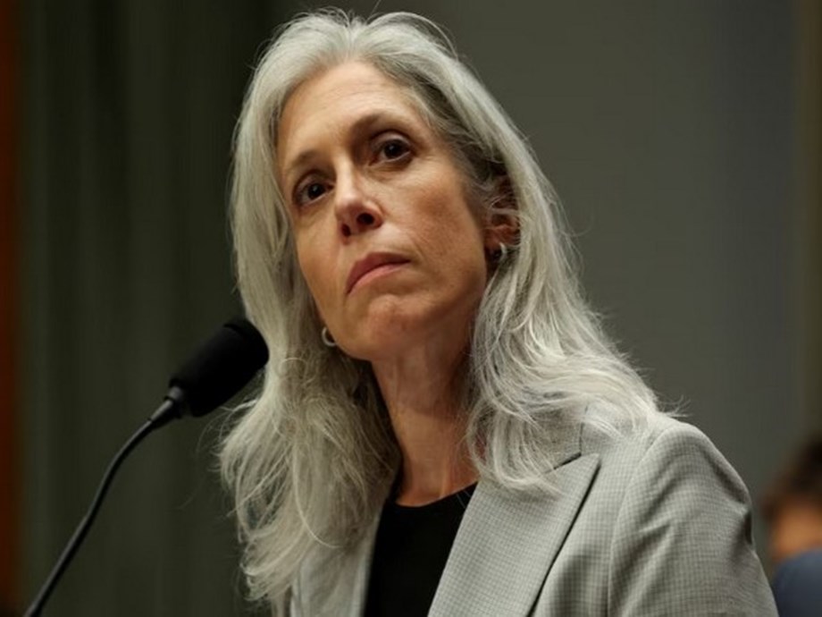 Controversy Erupts Over U.S. Vaccine Policy Changes Controversy Erupts Over U.S. Vaccine Policy Changes