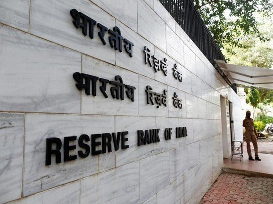 CBDC: RBI to soon start pilot launch of e-rupee for specific use cases | Business