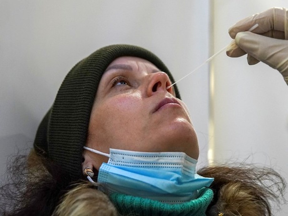 Russia reports fresh record of daily COVID cases Russia reports fresh record of daily COVID cases