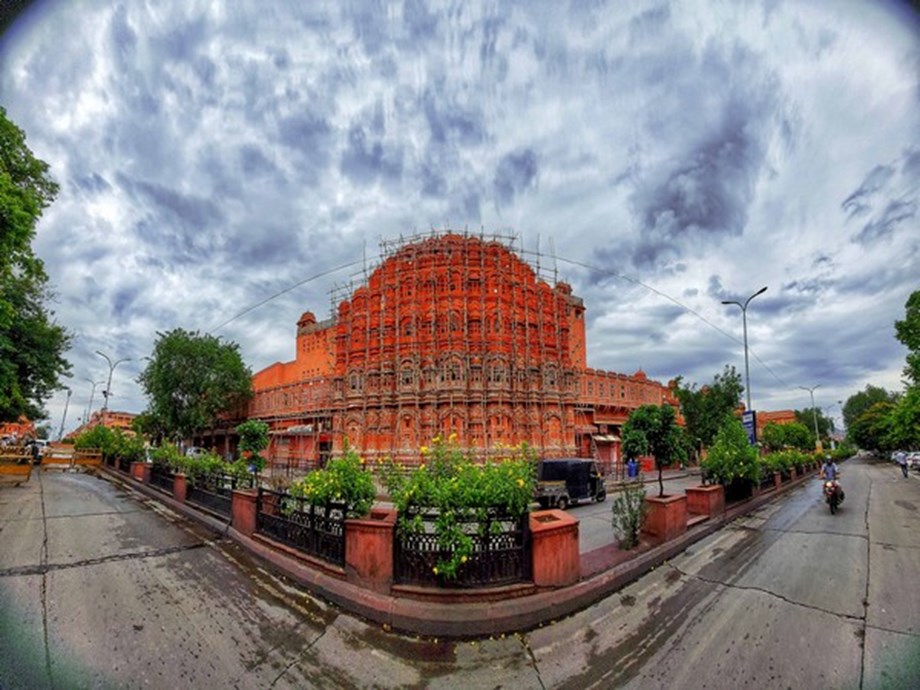 Rajasthan tourism booms this Christmas and New Year, Jaipur sees over 50,000 visitors daily Rajasthan tourism booms this Christmas and New Year, Jaipur sees over 50,000 visitors daily