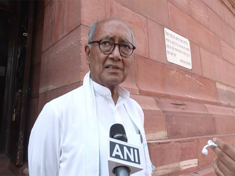 MP: Congress leader Digvijaya Singh’s tweet found misleading; case registered in Damoh MP: Congress leader Digvijaya Singh’s tweet found misleading; case registered in Damoh