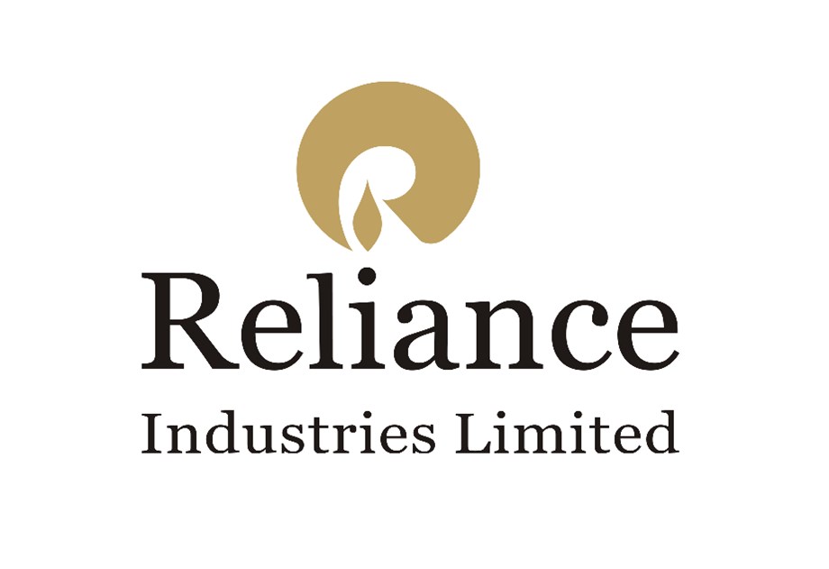 Reliance takes control of around 200 Future Retail stores, offers jobs to employees Reliance takes control of around 200 Future Retail stores, offers jobs to employees