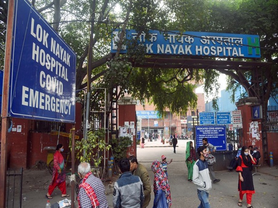 COVID-19: 96 patients detected Omicron positive in LNJP hospital, says Dr Suresh Kumar COVID-19: 96 patients detected Omicron positive in LNJP hospital, says Dr Suresh Kumar