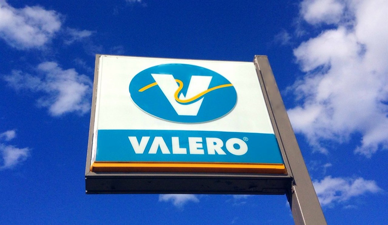 EXCLUSIVA-Refinería Valero busca aprobación de EE.UU. para importar fuentes de petróleo de Venezuela