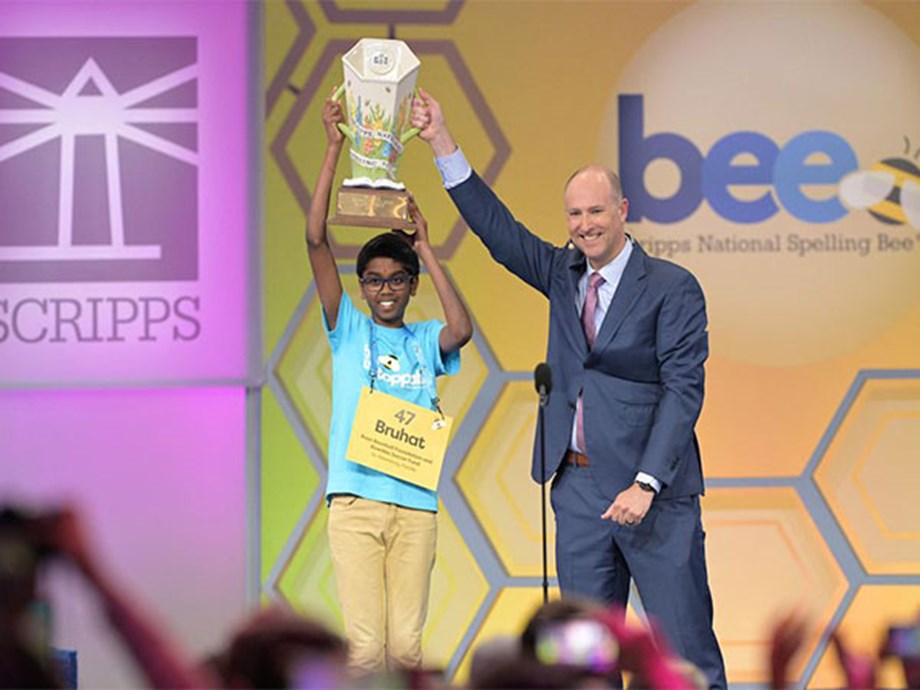 Indian American Student Bruhat Soma Shines at Scripps Spelling Bee, Visits White House Indian American Student Bruhat Soma Shines at Scripps Spelling Bee, Visits White House