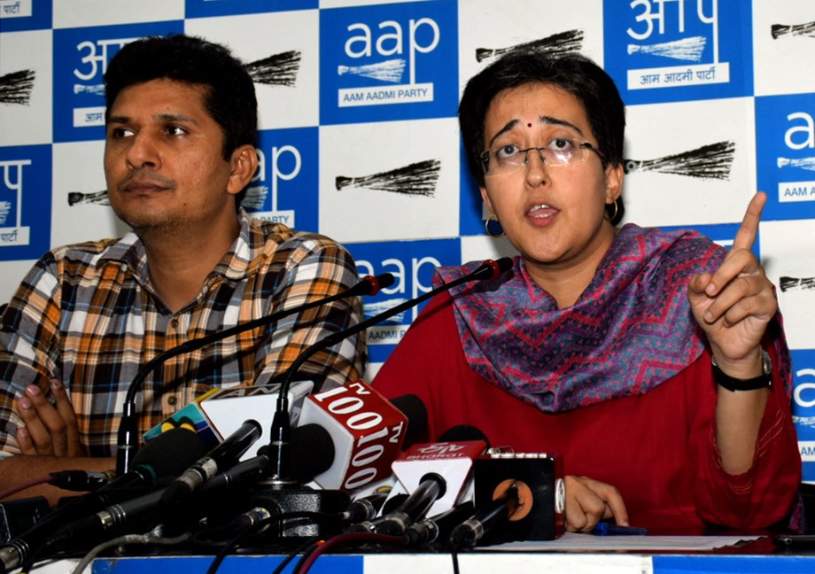 BJP-led Centre trying to scare AAP leaders by conducting ED raids: Atishi BJP-led Centre trying to scare AAP leaders by conducting ED raids: Atishi