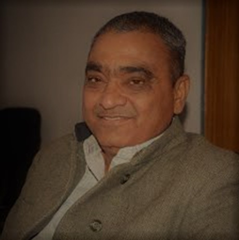 Mortal remains of ex-BJP MP Hariom Rathore consigned to flames in ...